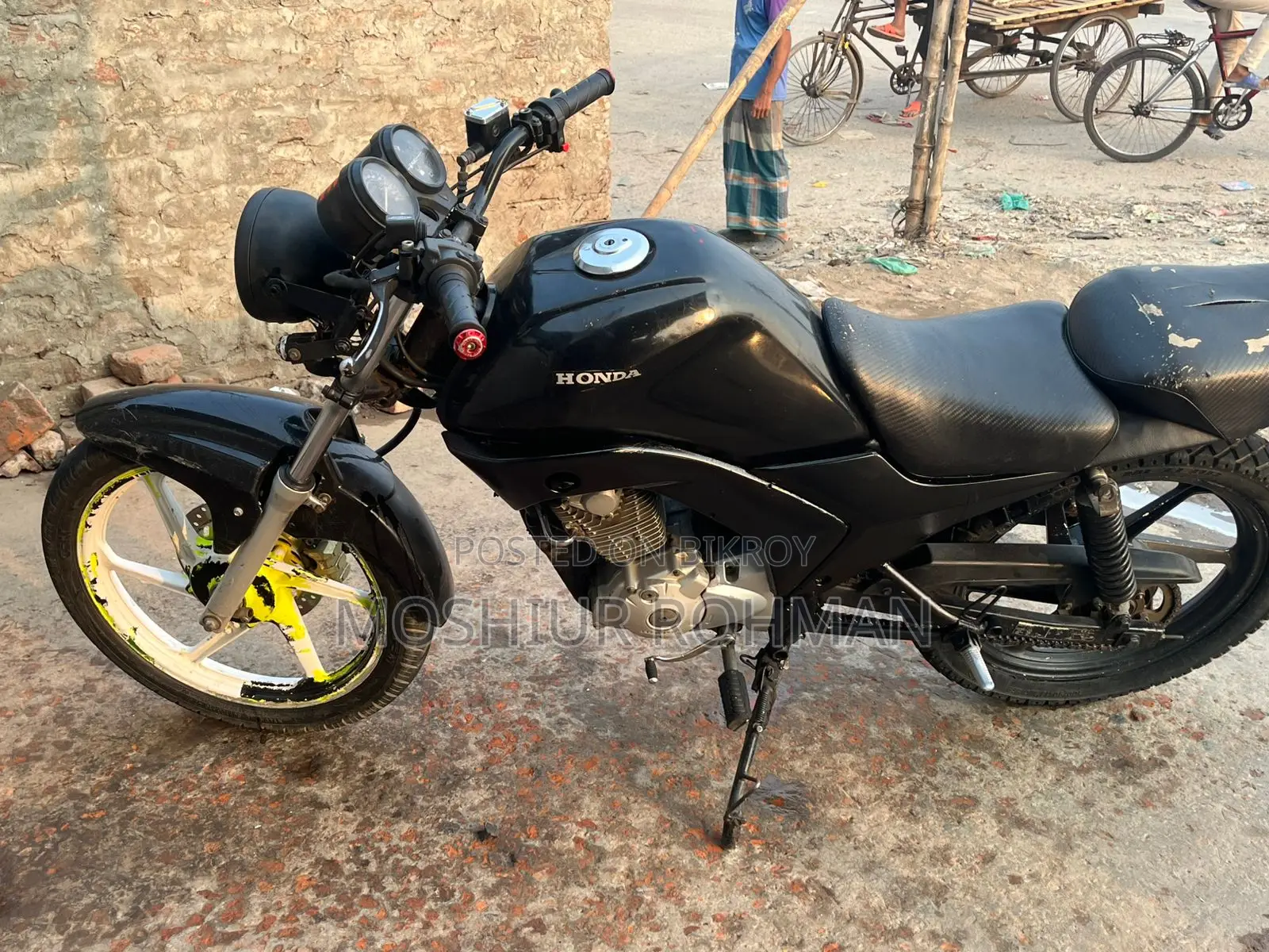 Honda CB 125F . 2015