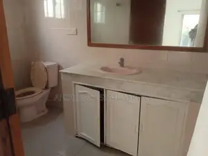Very Good Unfurnish 3 Bedroom Apt Rent In Banani