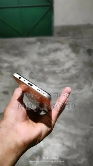 Realme 9 (Used)