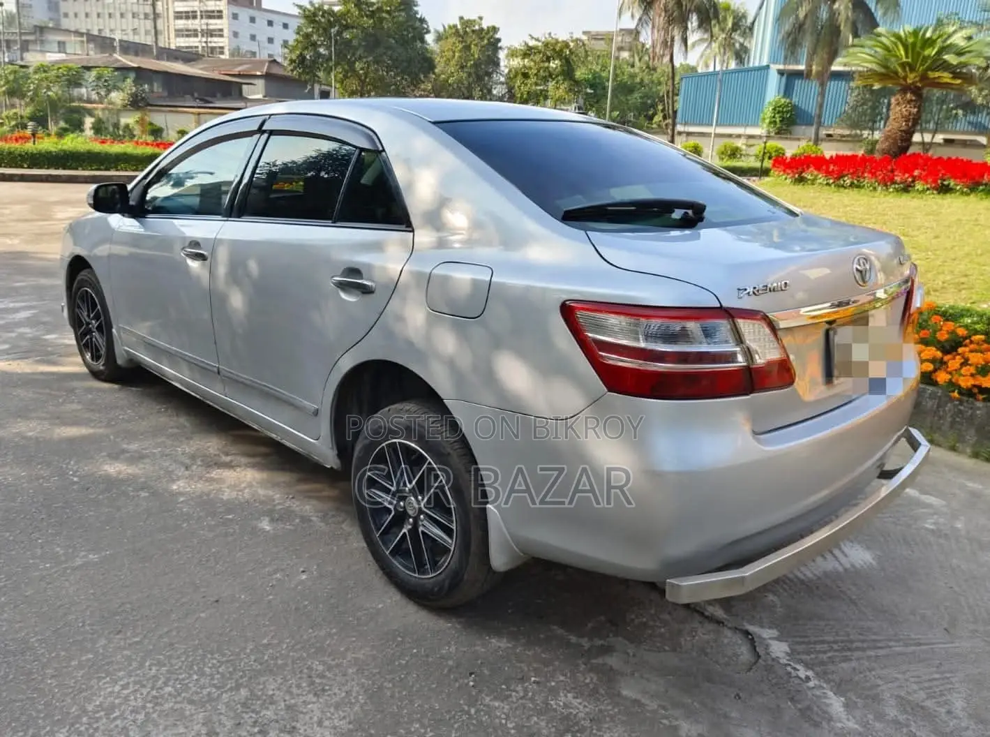 টয়োটা প্রিমিয়ো জি বেইজ রুম ২০০৯