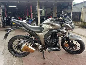 Suzuki Gixxer 2019