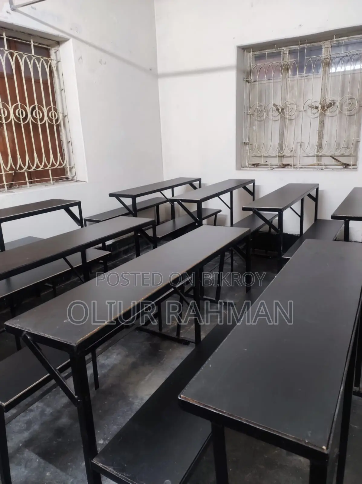 ৪ ফিট ১৬ জোড়া বেঞ্চ