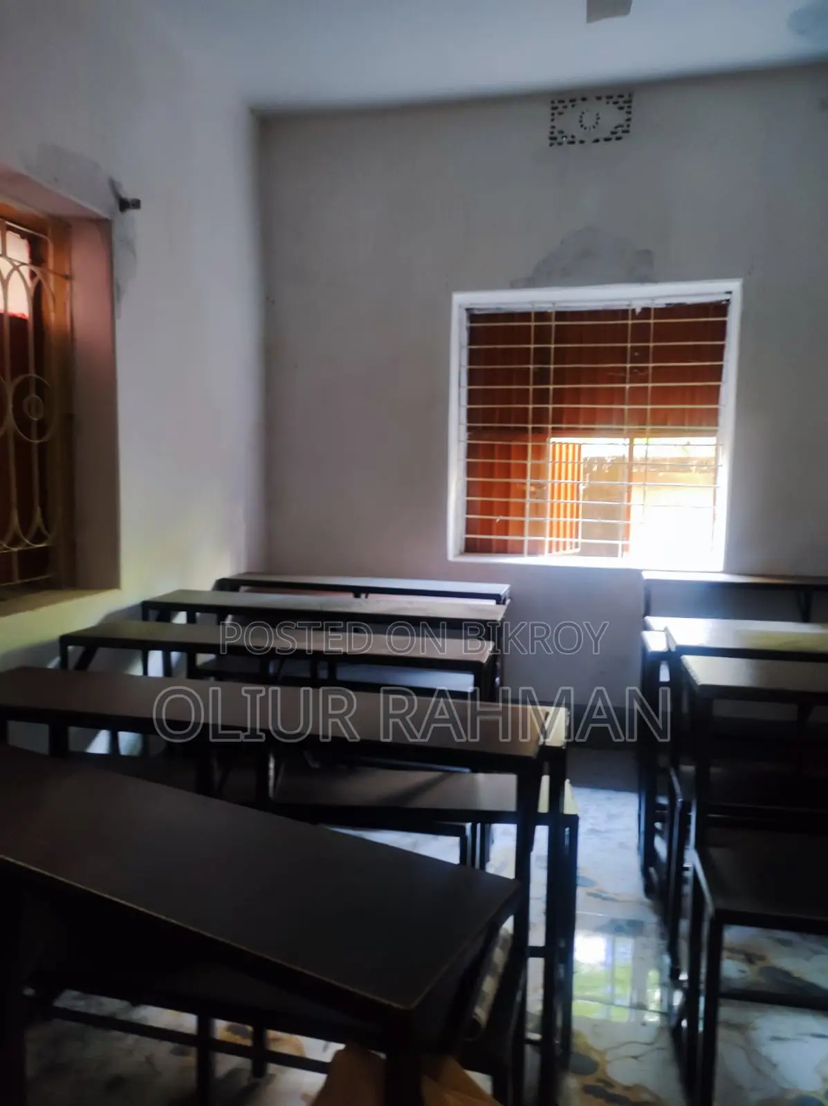 ৪ ফিট ১৬ জোড়া বেঞ্চ