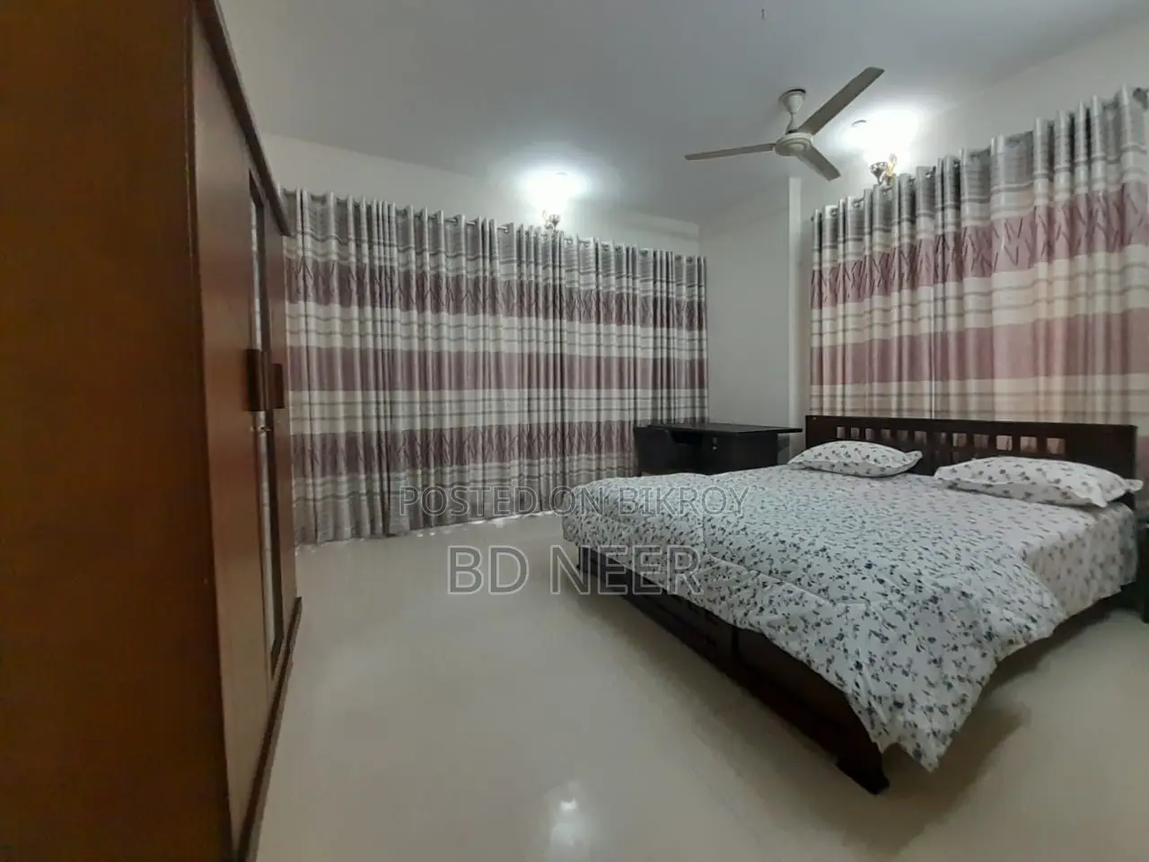 Nice looking fully furnished 3 bedroom apartment for rent in Gulshan