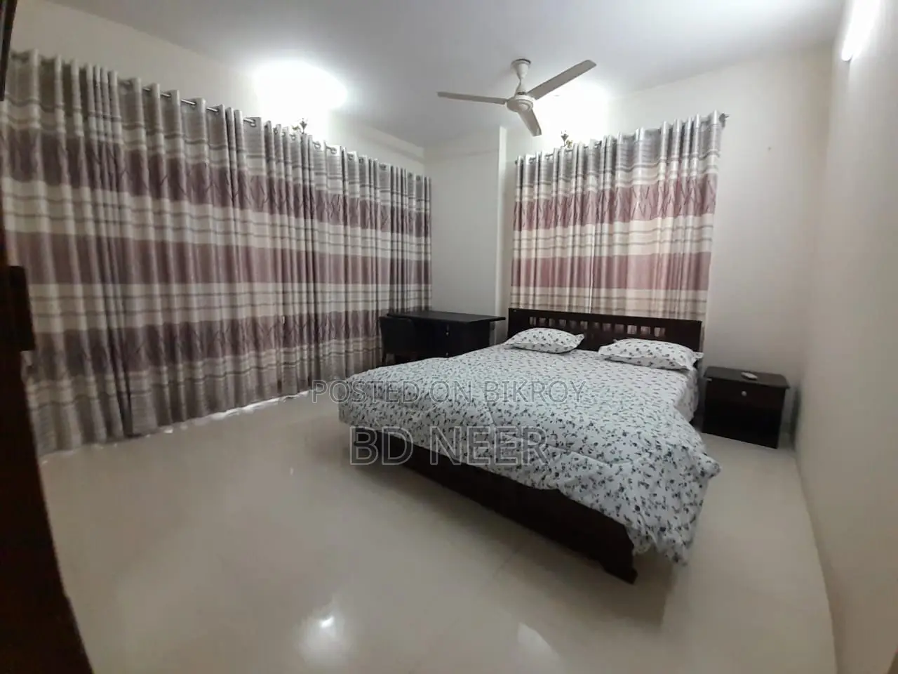 Nice looking fully furnished 3 bedroom apartment for rent in Gulshan