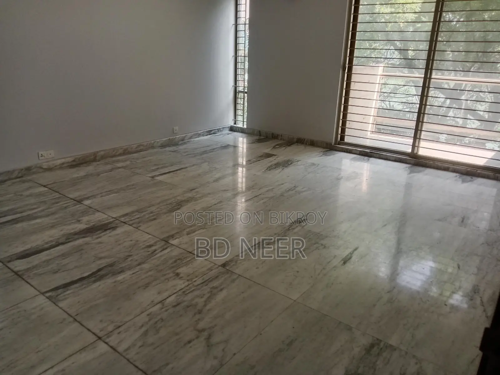 Nice looking 4-bedroom apartment available in Gulshan 2 North side