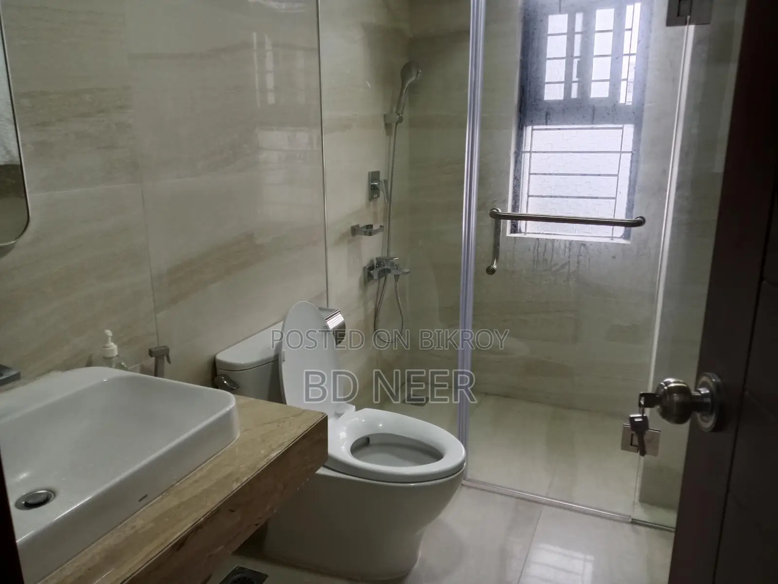 Very well 4 Bed room apt rent in Gulshan 2