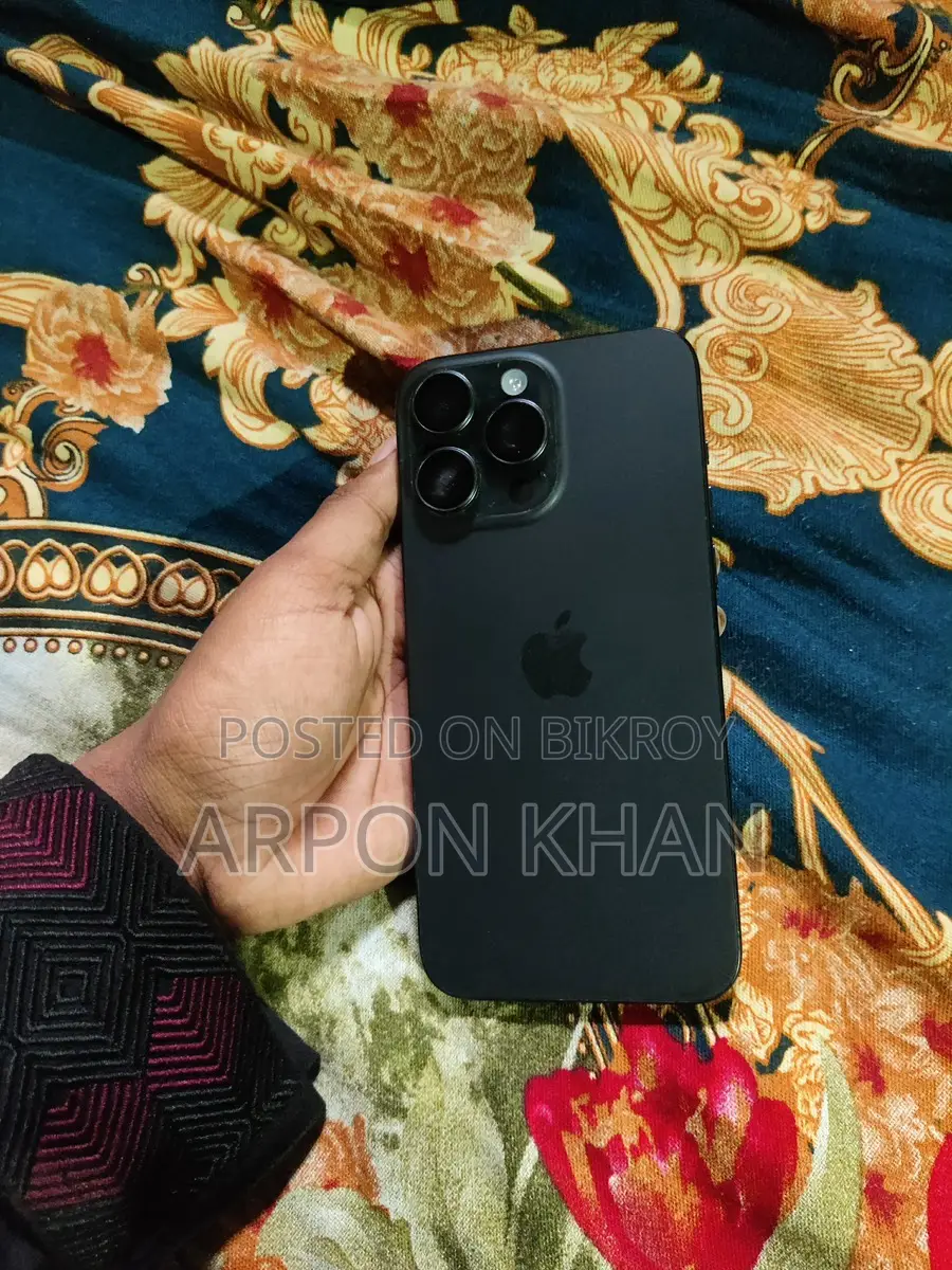 Apple iPhone 15 Pro Max (Used)