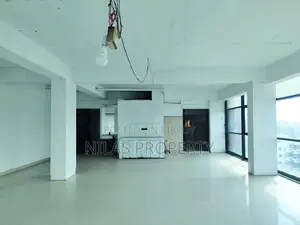 ধানমন্ডিতে ক্যাফে/অফিস/ডেন্টাল স্পেস ভাড়ার জন্য