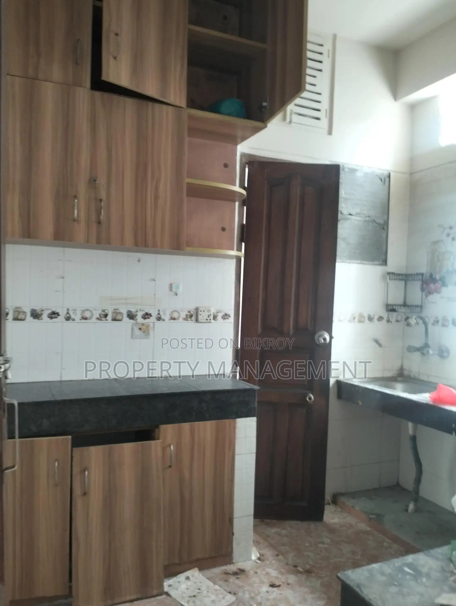 1650 sq. ft. Office for Rent in Banani