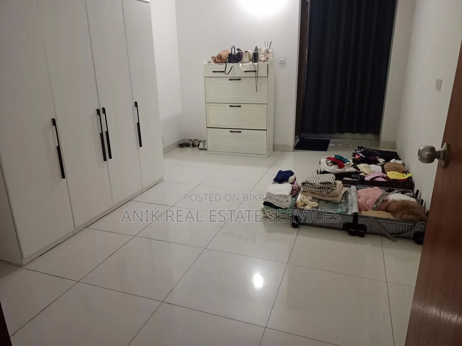 New Modern 3 Bedroom Un Farnised Flat Rent At Gulshan 1