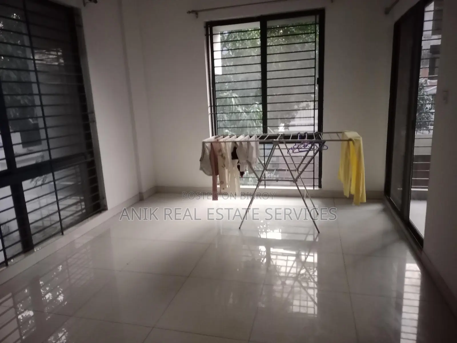 New Modern 3 Bedroom Un Farnised Flat Rent At Gulshan 1