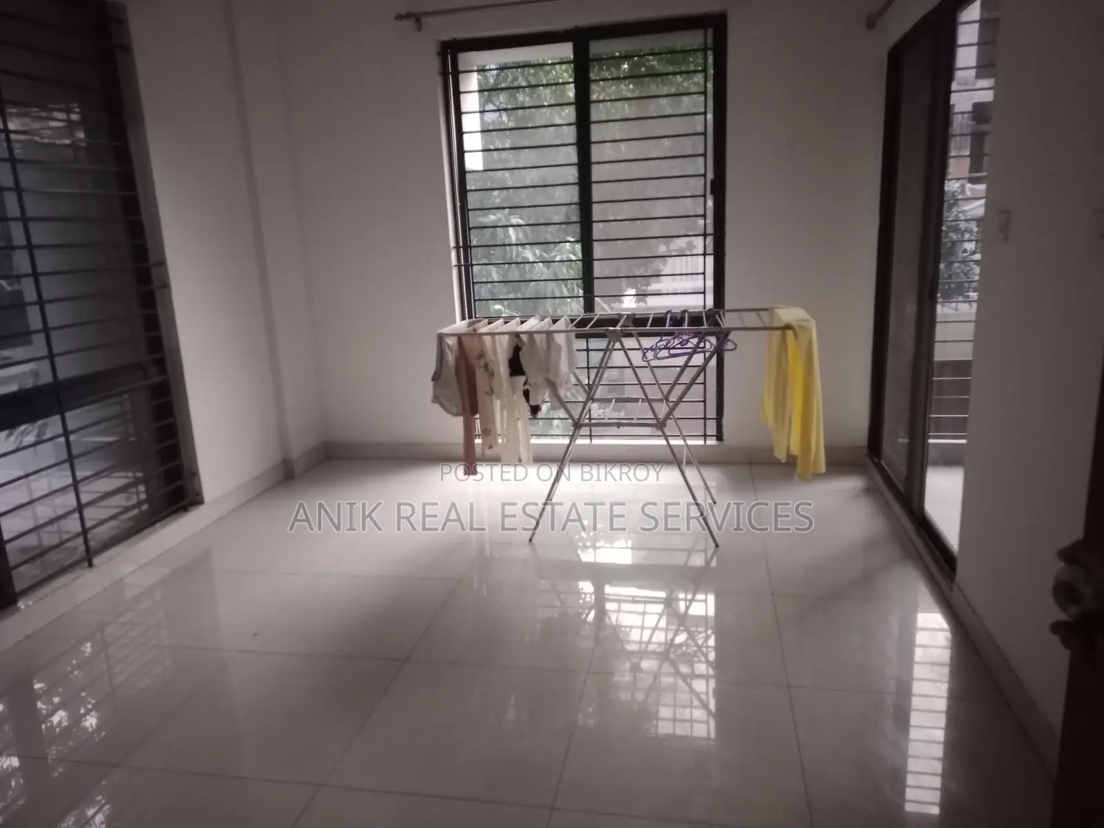 New Modern 3 Bedroom Un Farnised Flat Rent At Gulshan 1