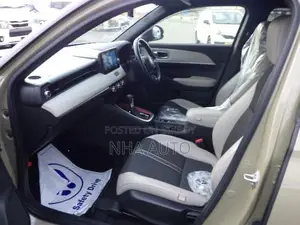 Honda Vezel E-HEV PLAY PANORAMIC 2021
