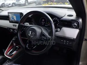 Honda Vezel E-HEV PLAY PANORAMIC 2021
