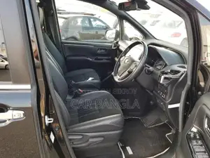 Toyota Esquire GI PREMIUM 2021