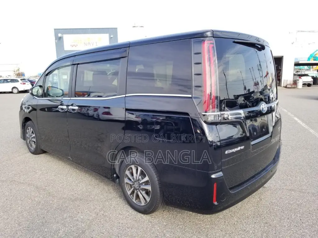 Toyota Esquire GI PREMIUM 2021