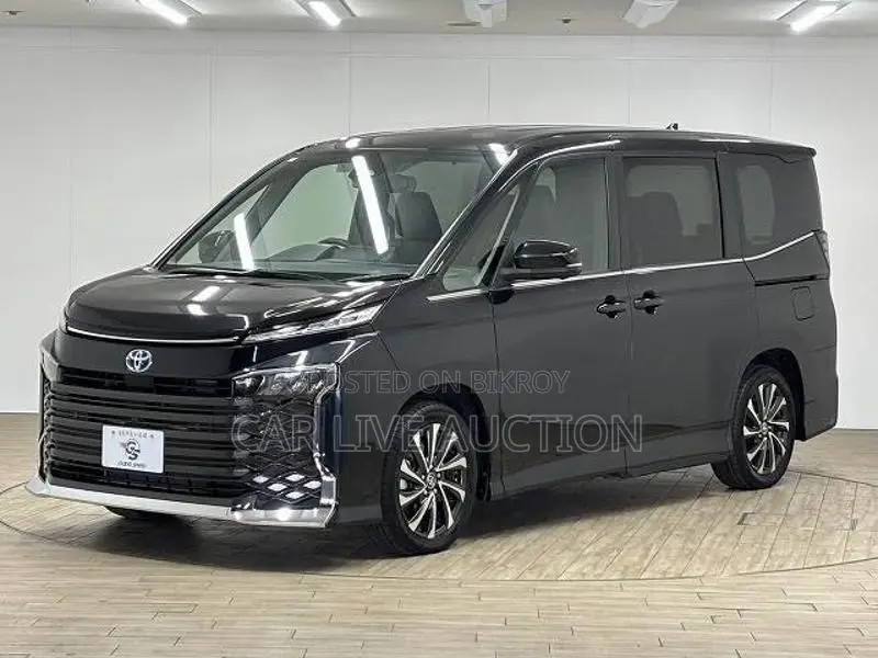 Toyota Voxy Hybrid SZ 2022