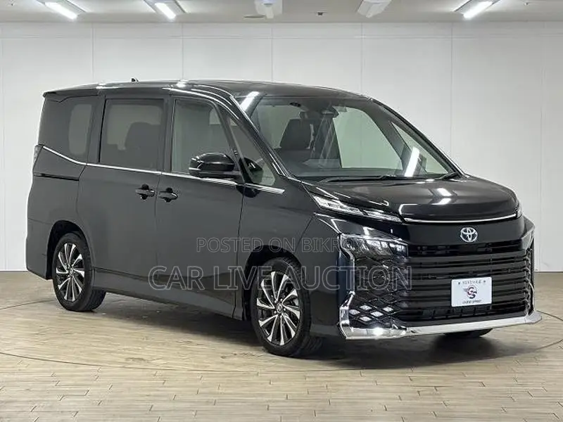 Toyota Voxy Hybrid SZ 2022