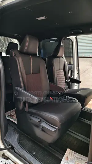 Toyota Noah hybrid-sz 2022