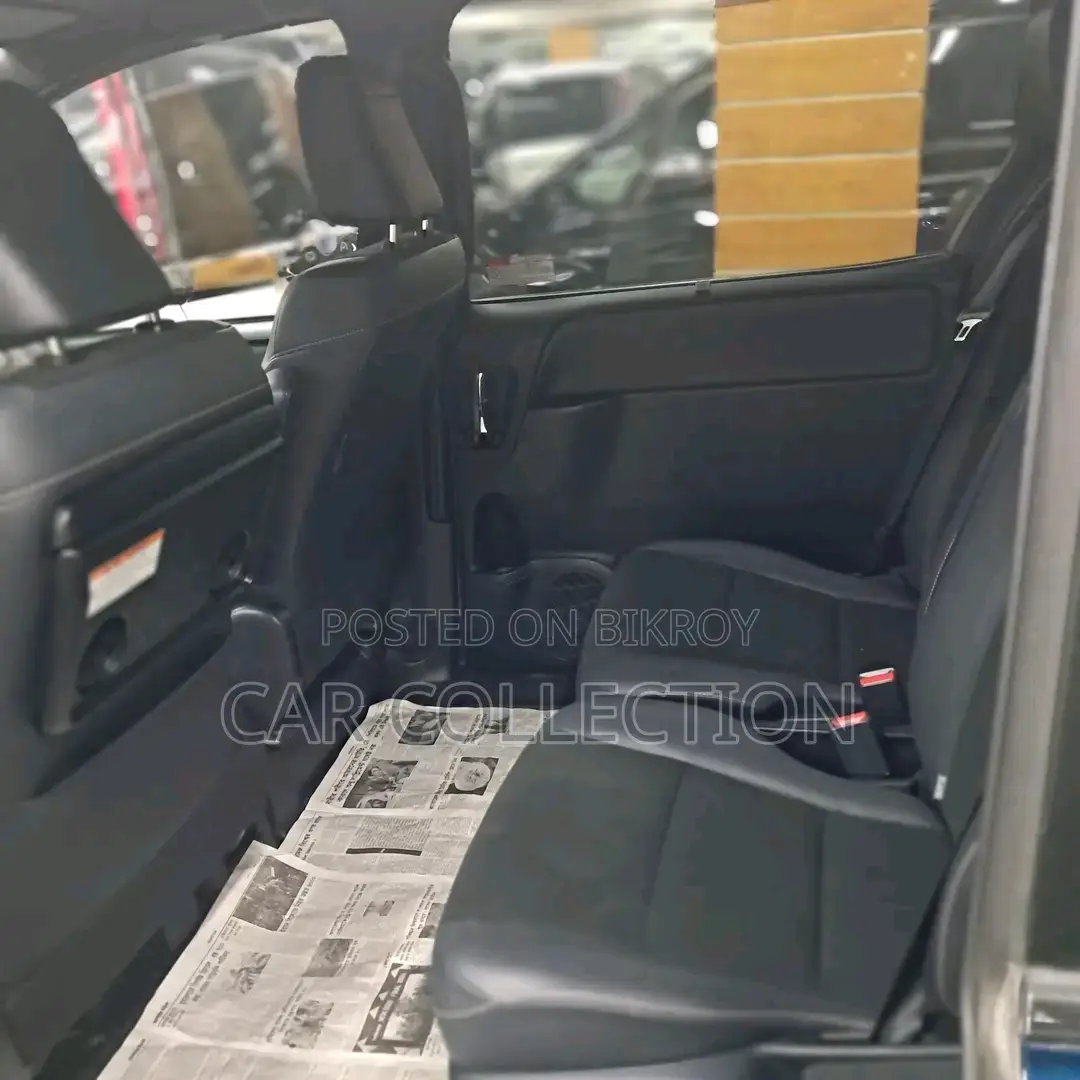 Toyota Noah Si Wxb Hybrid Black 2021