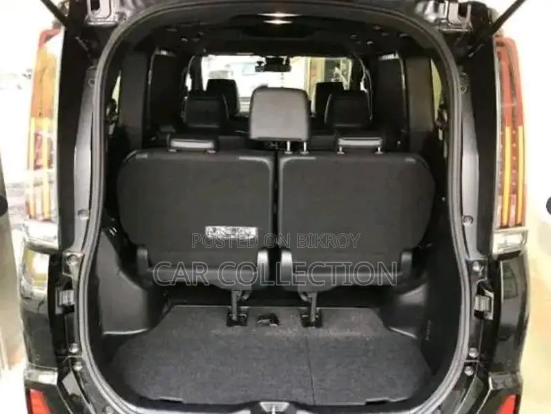 Toyota Noah Si Wxb Hybrid Black 2021