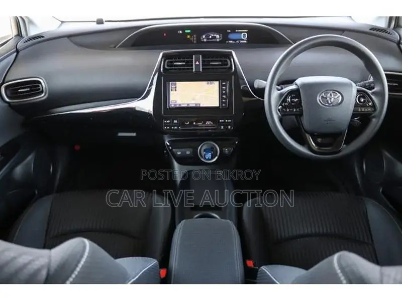 Toyota Prius prime phev 2021
