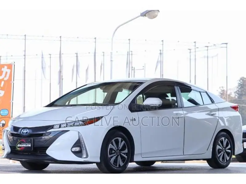 Toyota Prius prime phev 2021