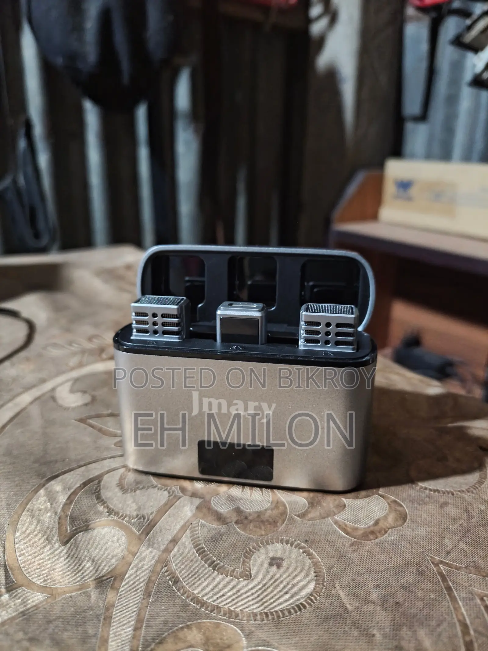 Wireless microphone