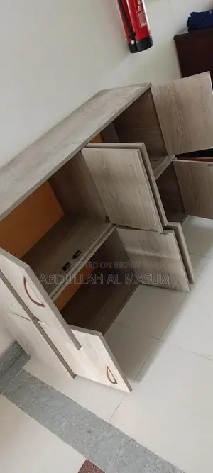 Shoes rack