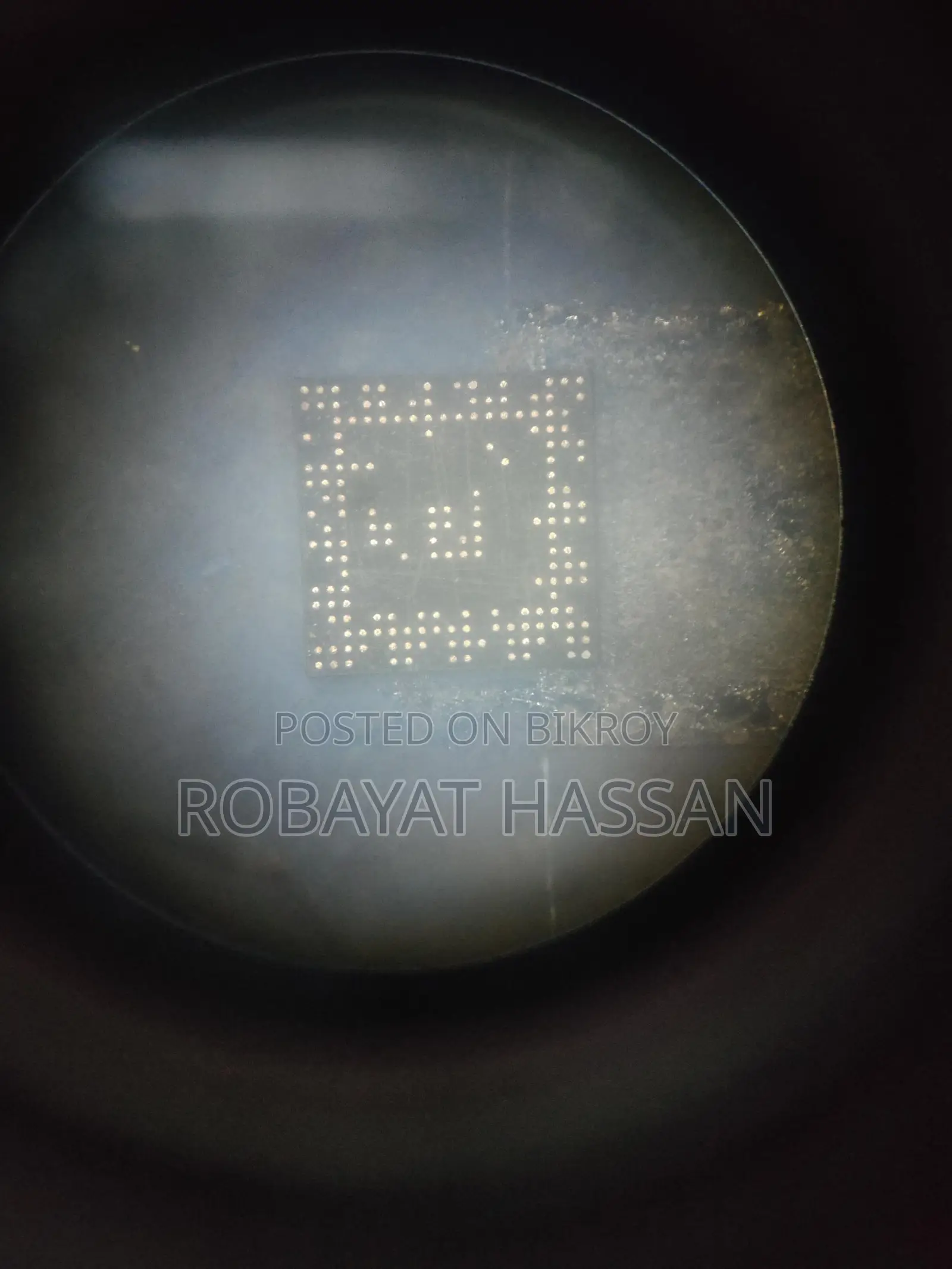 Microscope for mobile servicing