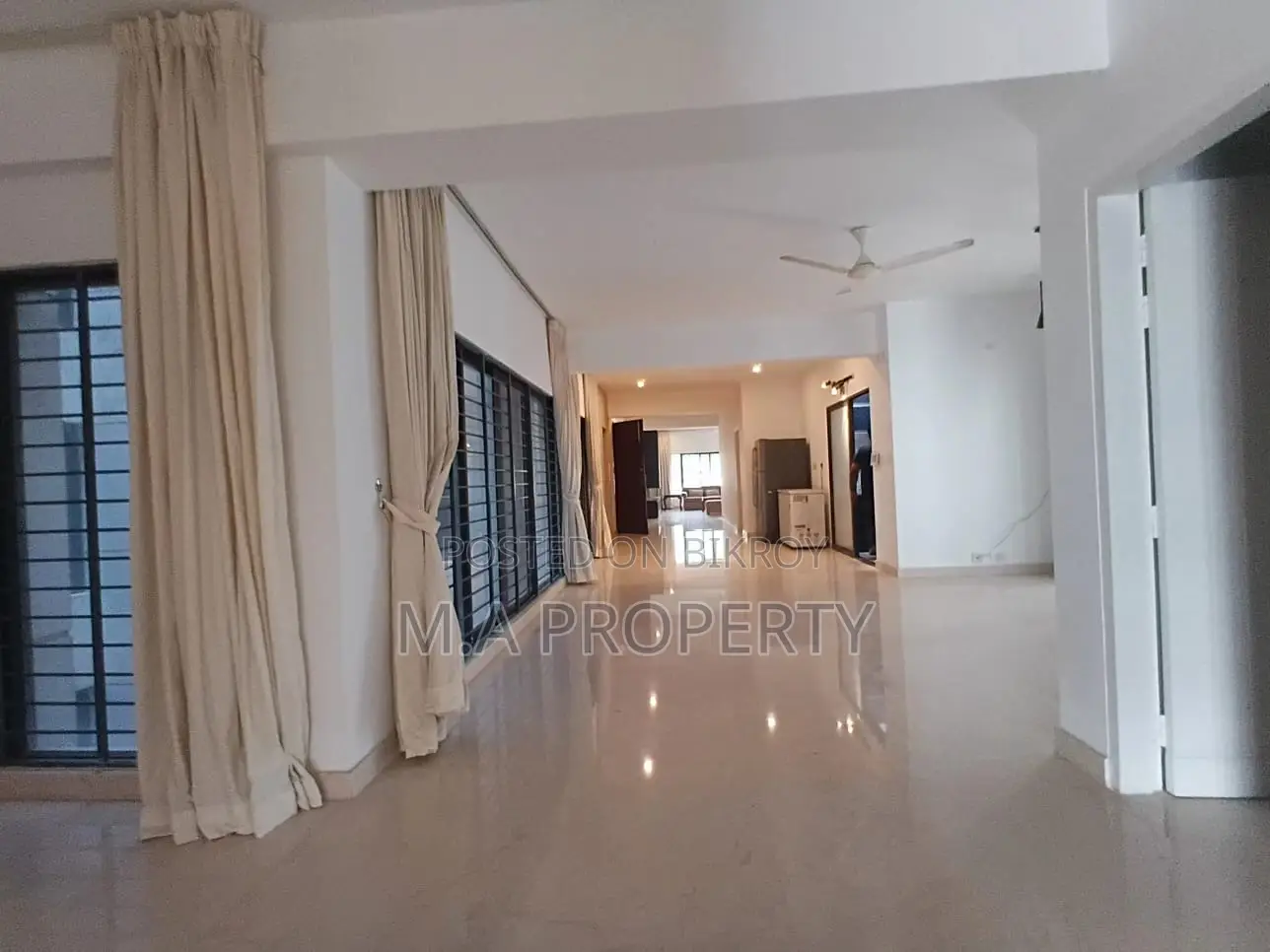 Fully Furniture Apartment Rent 3-Bedroom Gulshan North