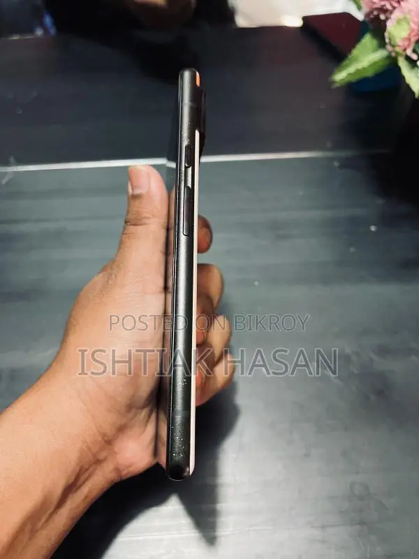 Google Pixel 6 8/128 (Used)