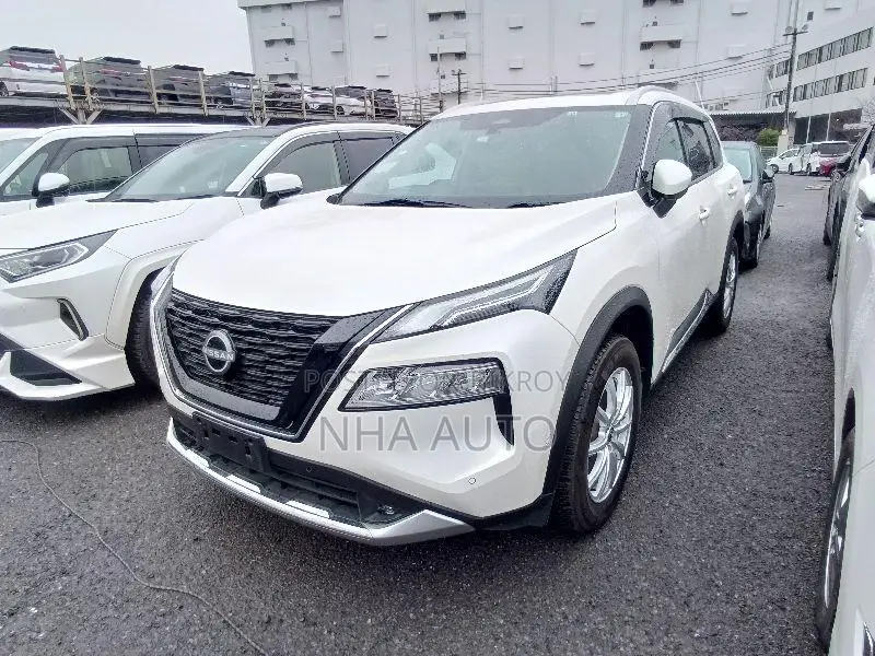 Nissan X-Trail NEW SHAPE HYBRID 2022