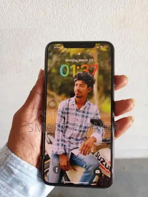 Apple iPhone XS Max . (Used)