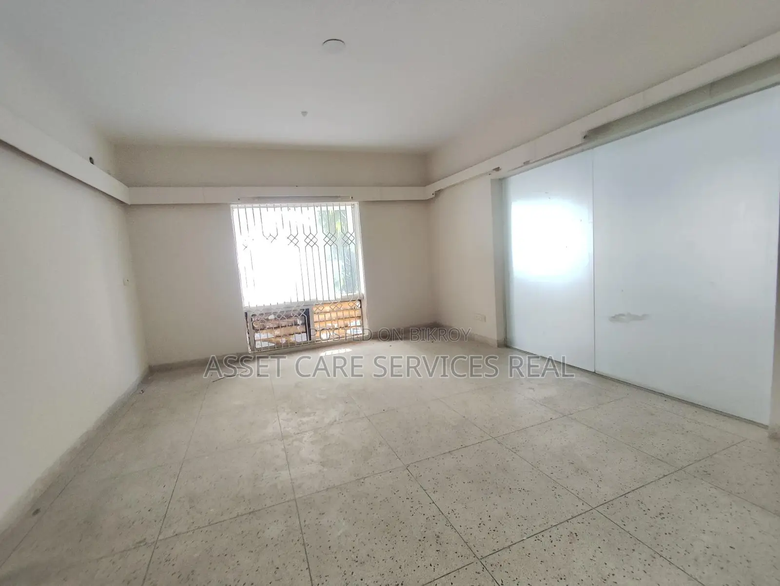 Independent House Office Rent Baridhara Diplomatic Zone