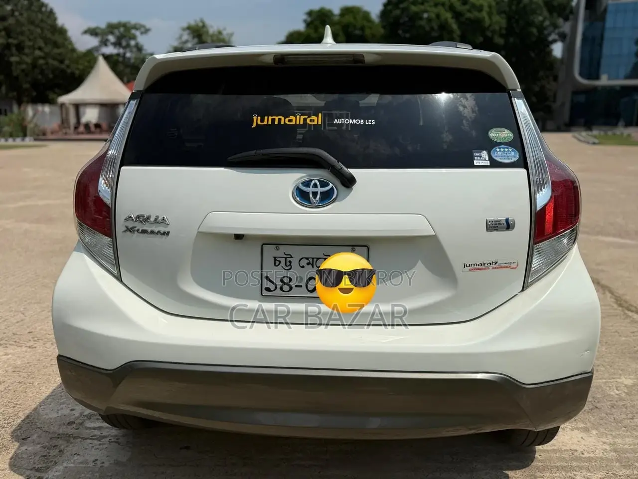 টয়োটা অ্যাকুয়া ২০১৫ অফ হোয়াইট