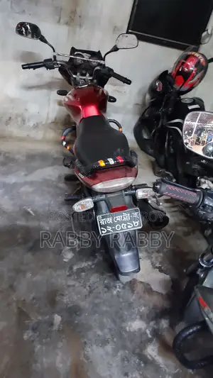 Bajaj Discover 100 2011 Red