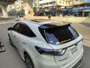 Toyota Harrier advance premium 2015