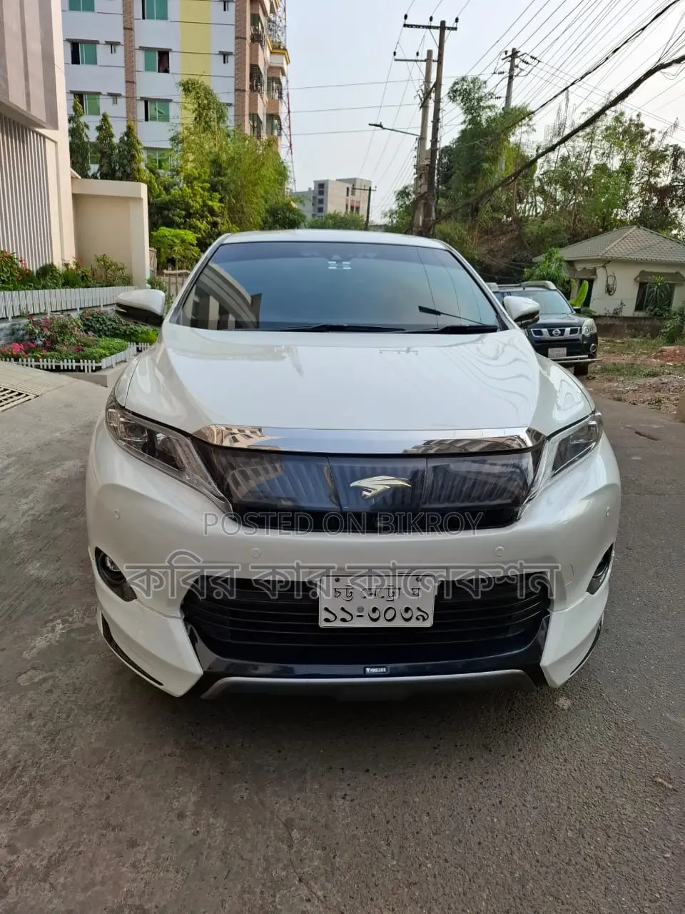 Toyota Harrier advance premium 2015