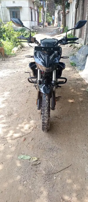 Hero Xtreme 125R 2025 Black