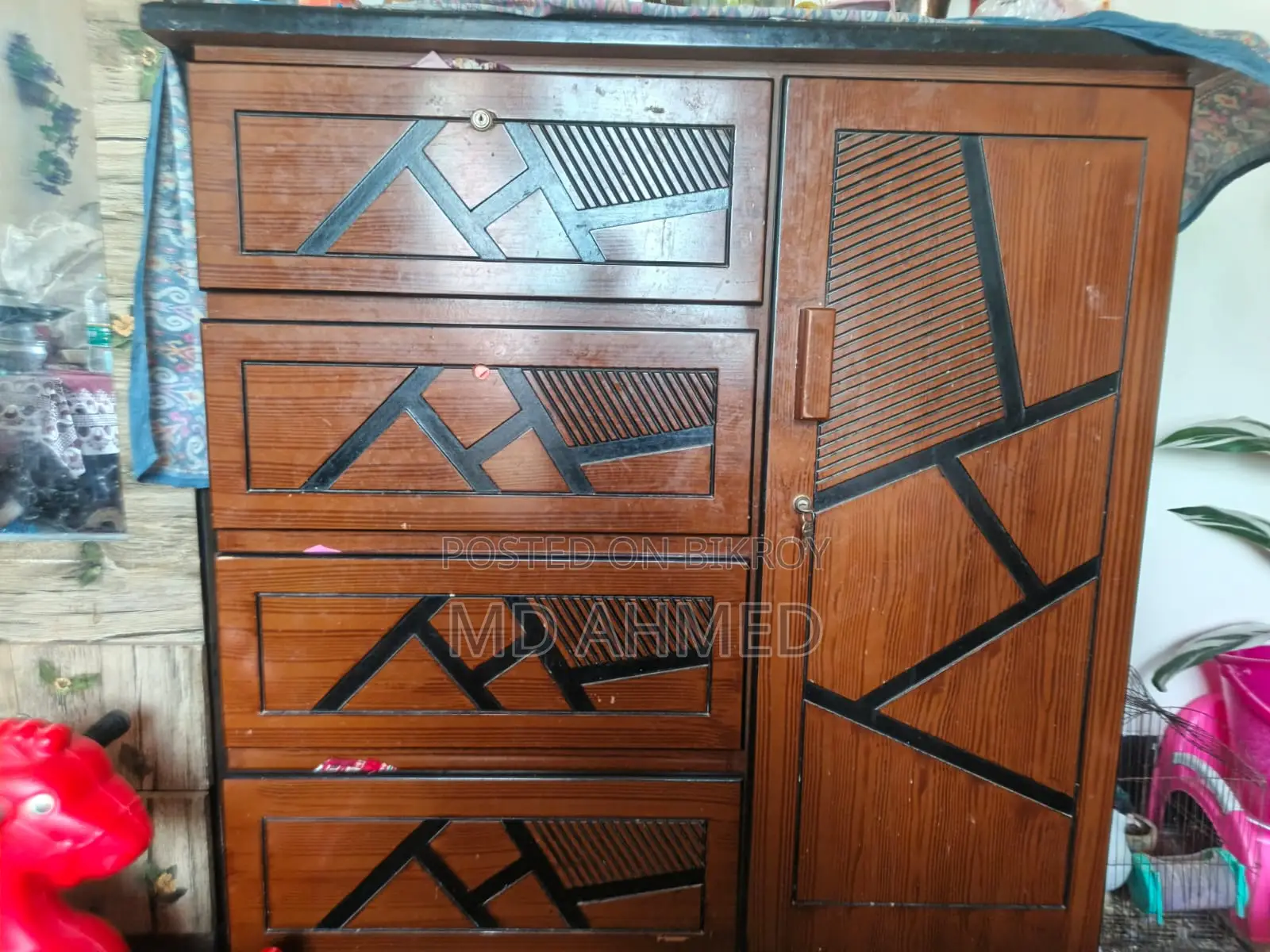 Wardrobe (Malaysian Wood)