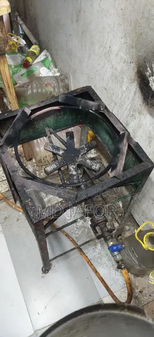 Stove for sale with a steamer
