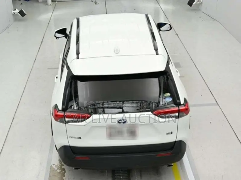 Toyota RAV4 HYBRID X 2021