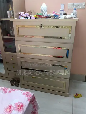 Selling Wardrobe and Dressing Table