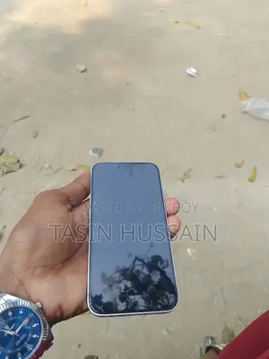 Apple iPhone 14 (Used)