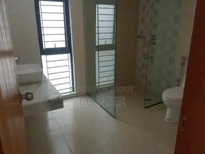 গুলশান-২ এ জিম সুবিধাসহ ব্র্যান্ড নিউ ৫১০০ বর্গফুটের ৪ বেডরুমের অ্যাপার্টমেন্ট ভাড়া হবে