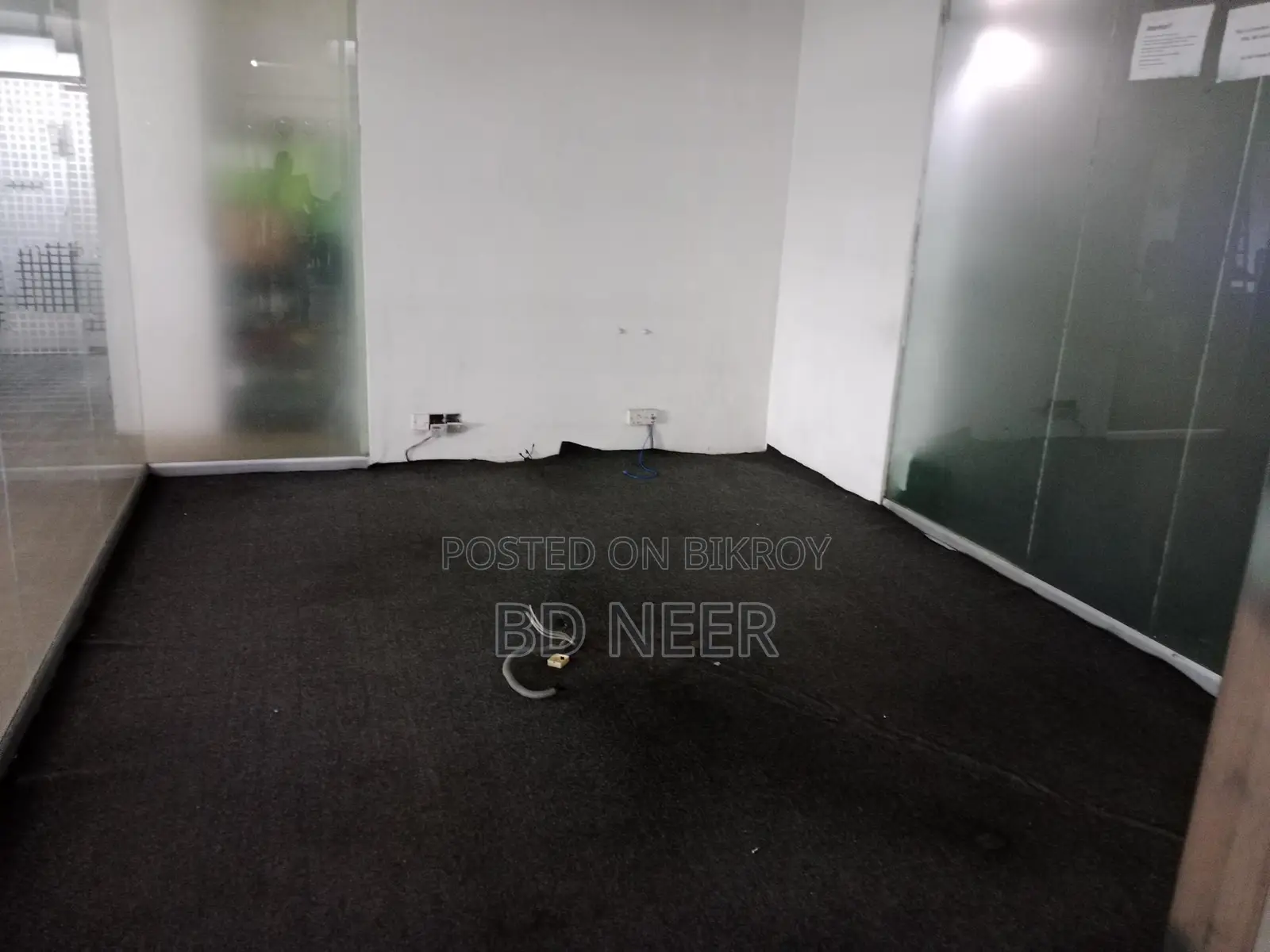 Fully commercial unfurnish 6000 sft office space available in banani 11