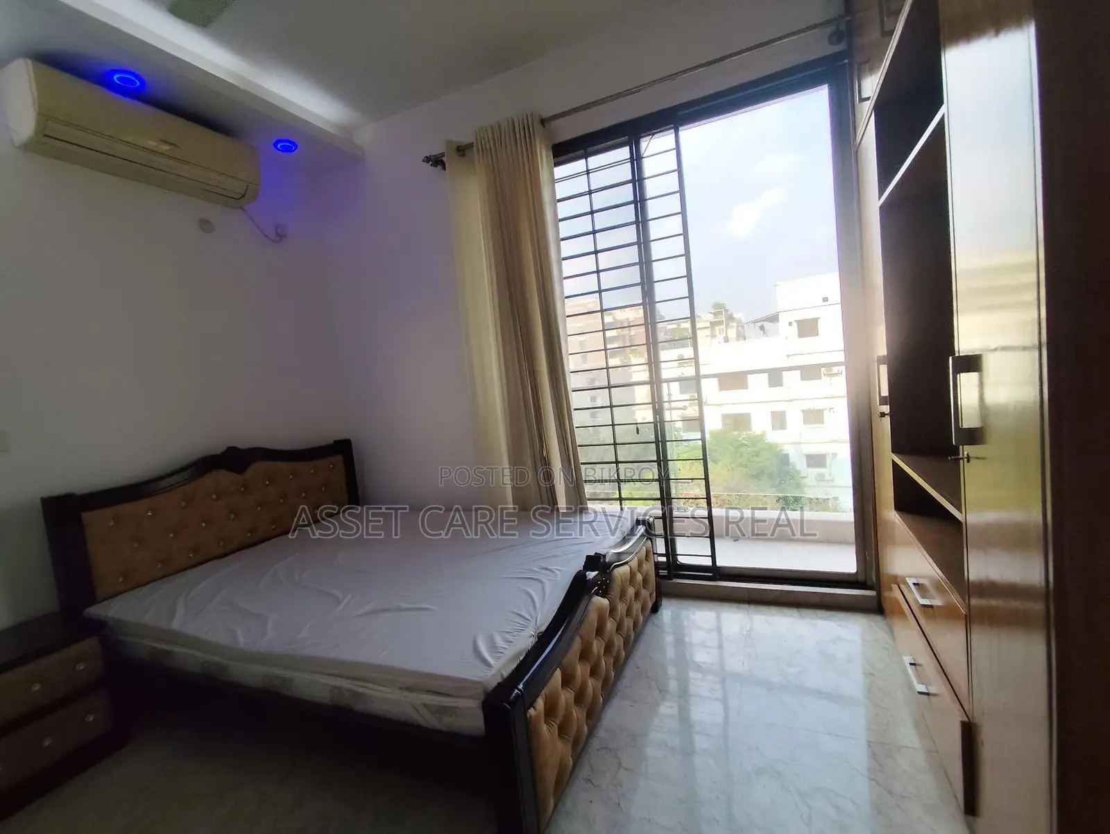 Luxury 3Bed Fully-Furnishid Apartment Rent Baridhara Diplomatic Zone