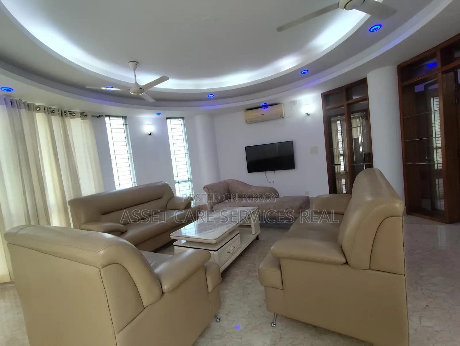 Luxury 3Bed Fully-Furnishid Apartment Rent Baridhara Diplomatic Zone